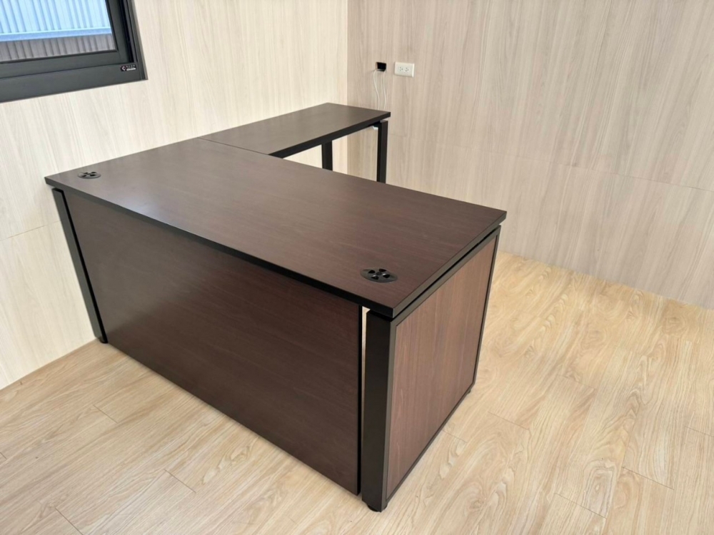 OTTO主管桌 _3_.jpg OTTO主管桌 _3_.jpg