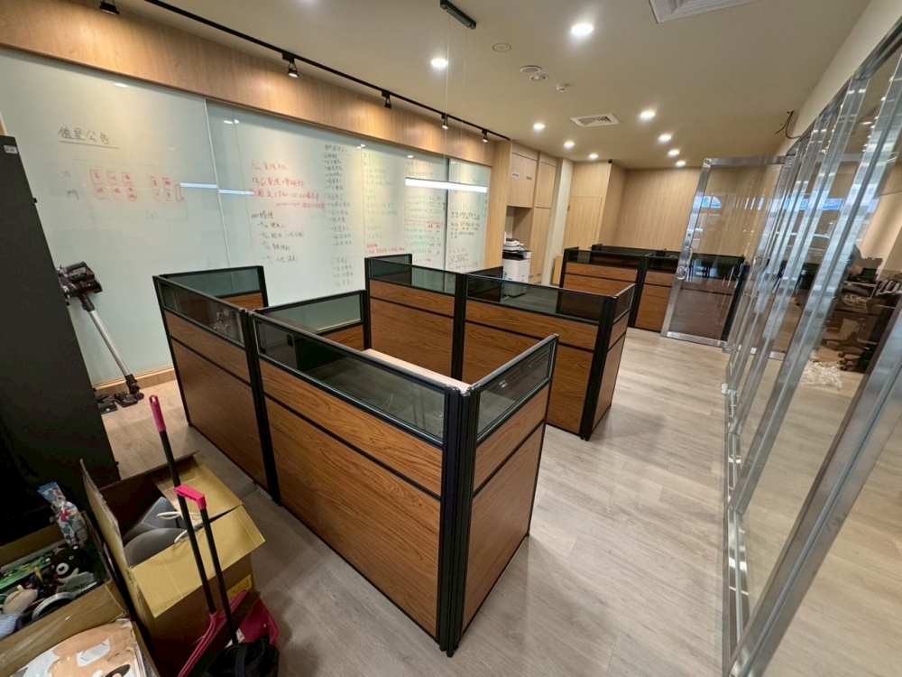 教會辦公室 _1_.jpg