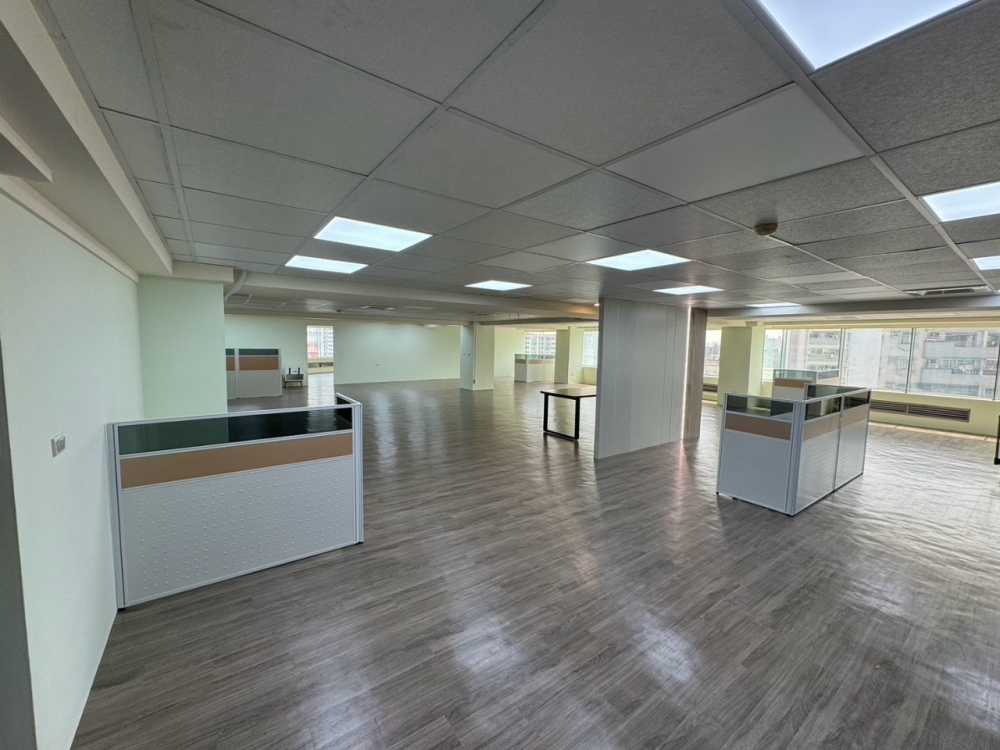 保險公司 _1_.jpg