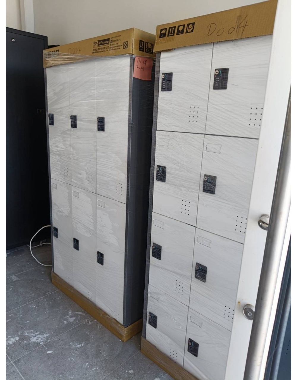 密碼鎖置物櫃.jpg