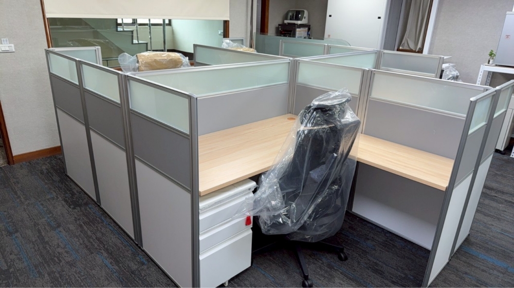 銀框薄屏風_F把活動櫃 _2_.jpg