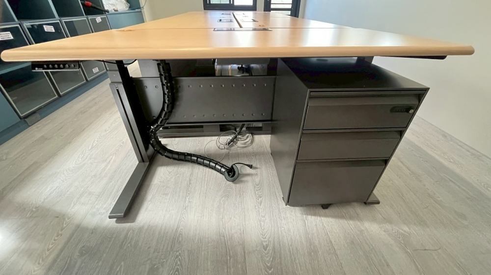 電動昇降桌 _2_.jpg